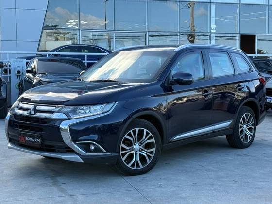 MITSUBISHI OUTLANDER 2.0 COMFORT 16V GASOLINA 4P AUTOMÁTICO MITSUBISHI OUTLANDER 2.0 COMFORT 16V GASOLINA 4P AUTOMÁTICO